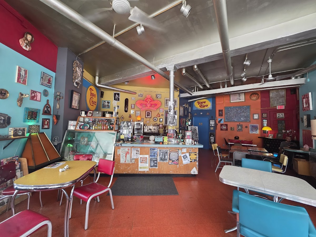 Hi-Fi Cafe Photos 2