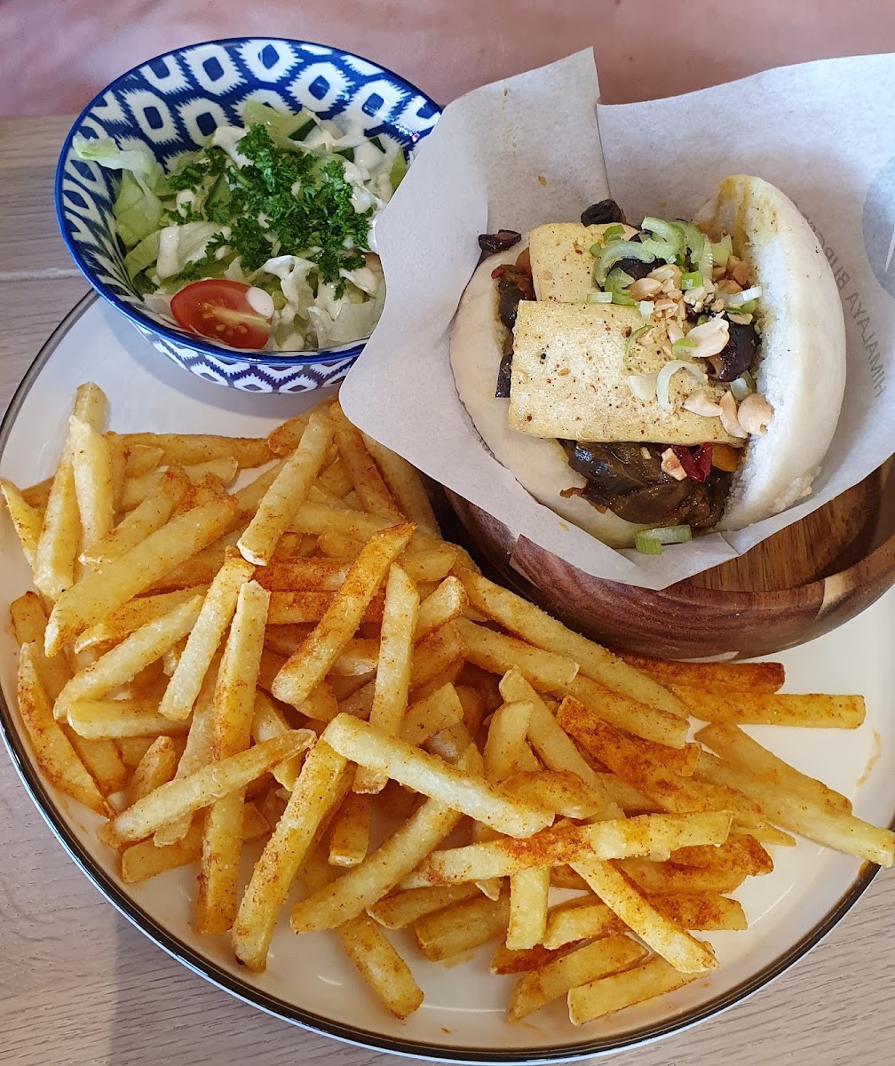 Himalaya Burger & Co. Photos 9
