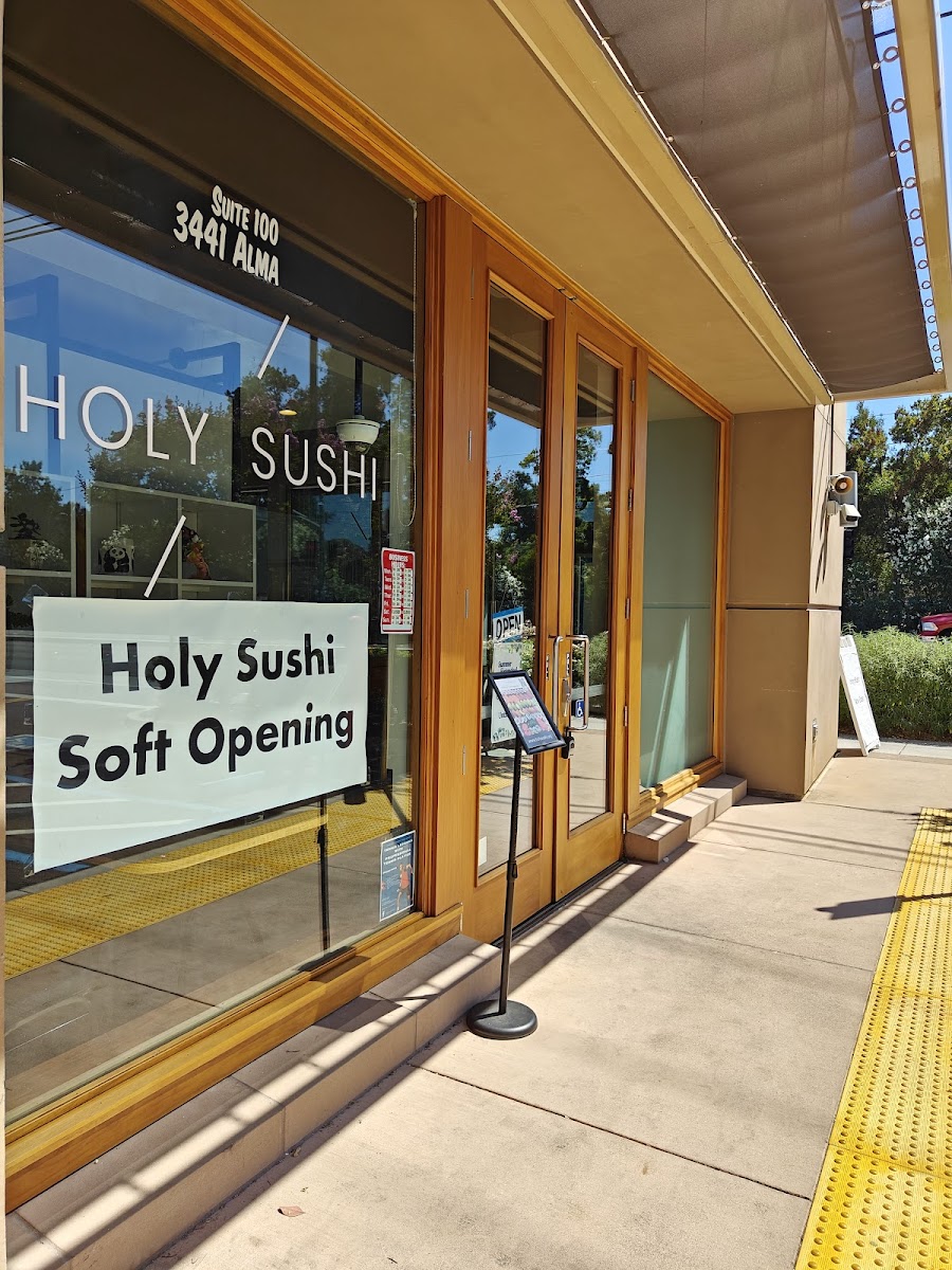 Holy Sushi