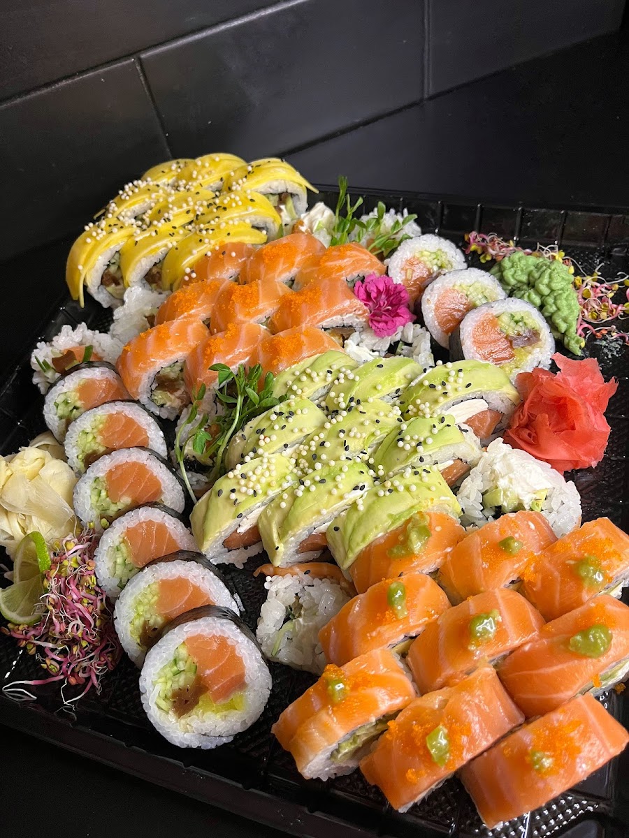 Hona Sushi Retkinia Photos 2