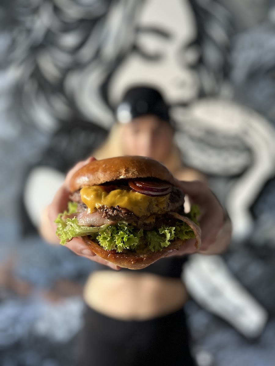 Hooligan Burgers - Warszawa Ursynów Photos 2