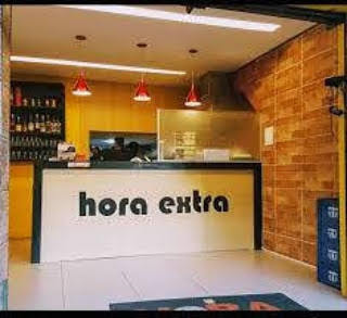 Hora Extra Hamburgueria E Petiscos