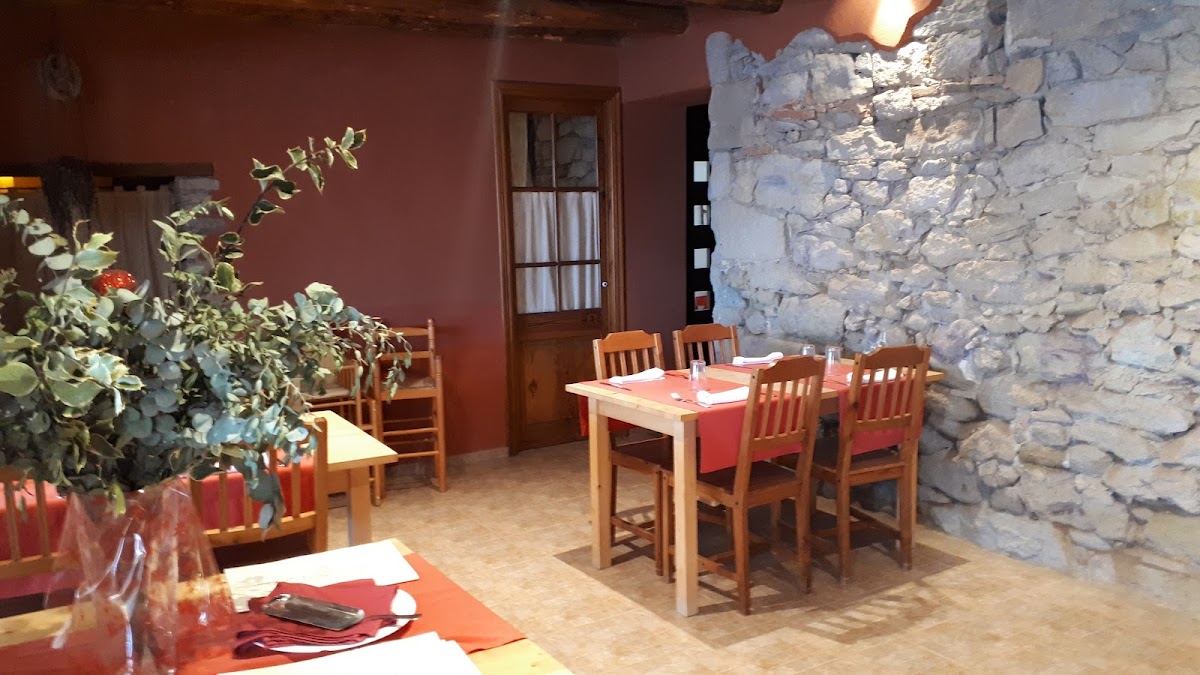 Hostal Restaurant Cal Fuster