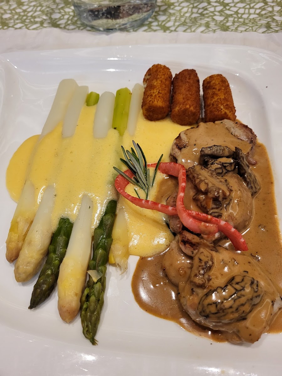Hotel Restaurant Enjoy Photos 9