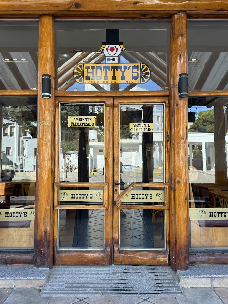Hottys • Restaurant Y Confitería