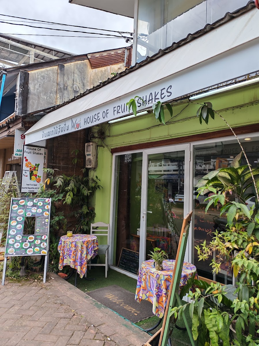 House Of Fruit Shakes