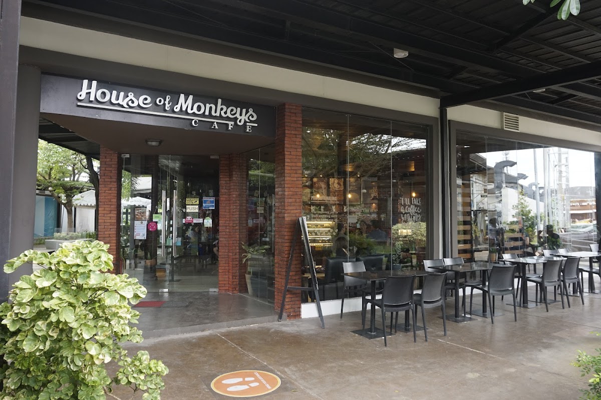 House Of Monkeys Cafe