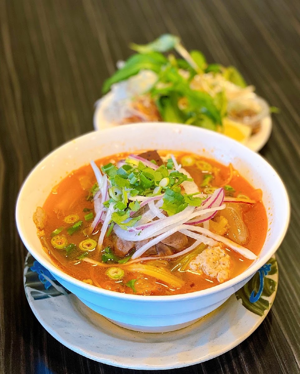 Hue Oi Vietnamese Cuisine Photos 2