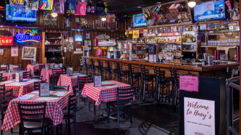Huey's Millington