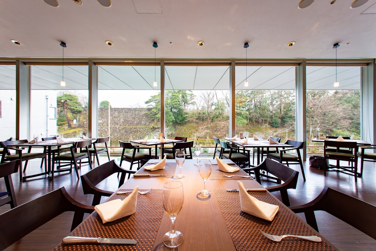 Ibis Restaurant