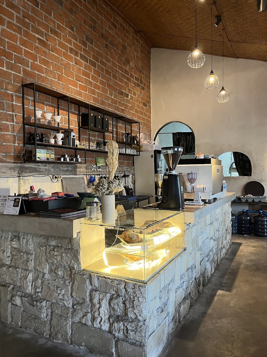 Ibukota Coffee & Eatery 2 Photos 2