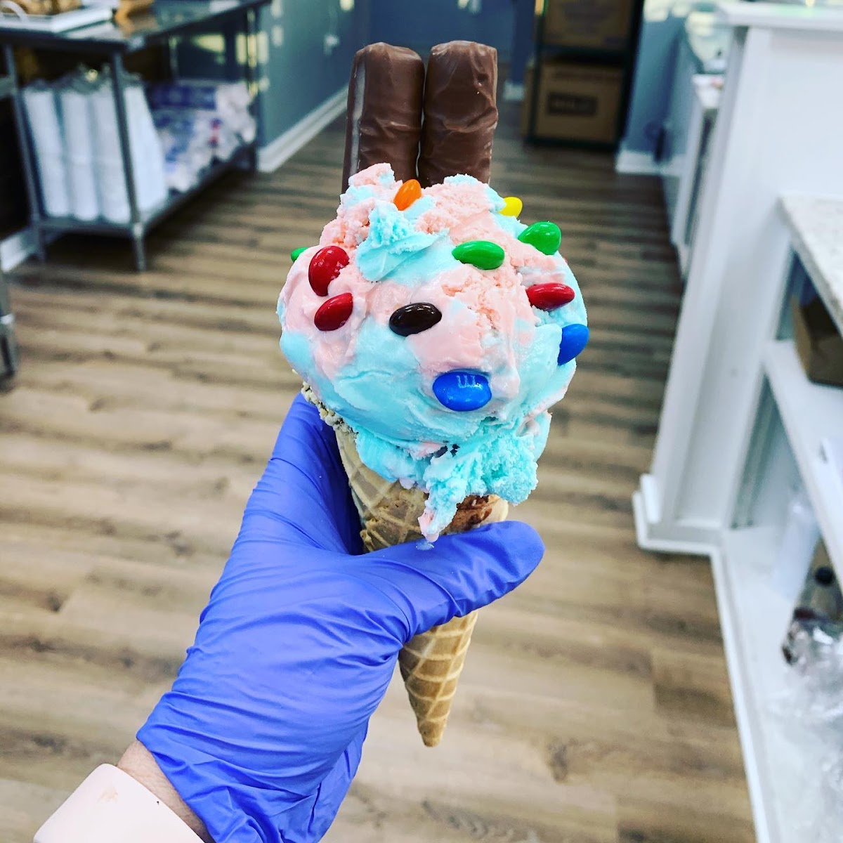 Igloo/ Hub City Creamery Photos 2