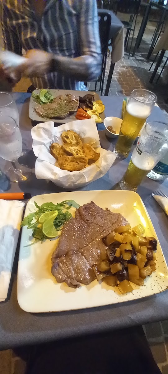 Il Cigno – Ristorante A Cagliari Centro Photos 9