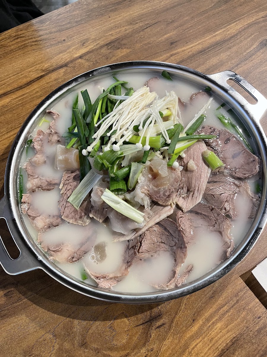Il Poom Korean Restaurant (일품 한식당) Photos 9