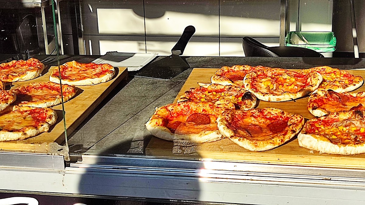 Impasto Pizza Photos 9