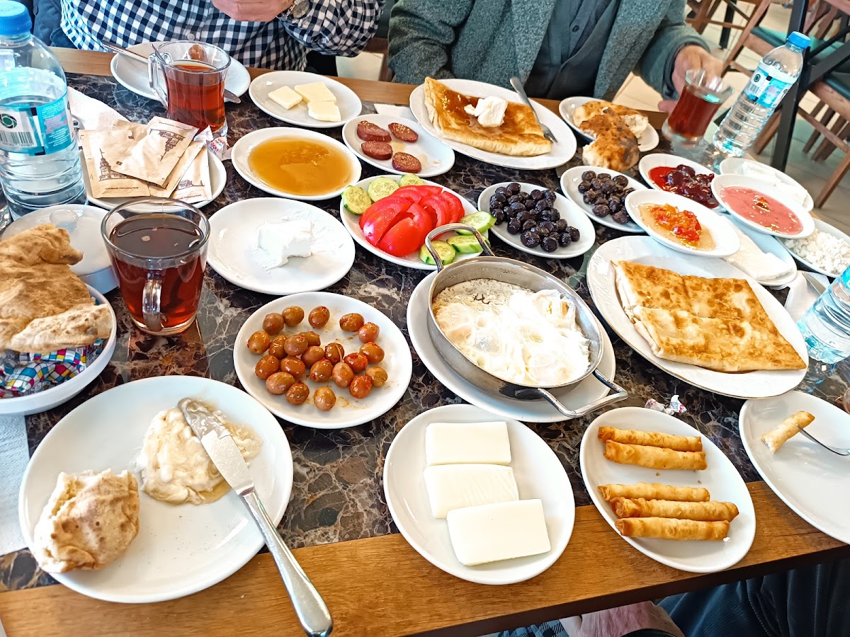 Çini Bahçe (Ballı Gözleme) Photos 2