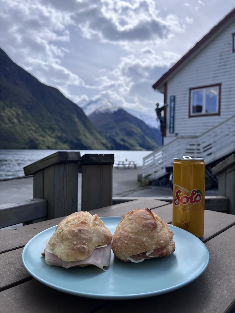 Inkåleisn Kafé Photos 2