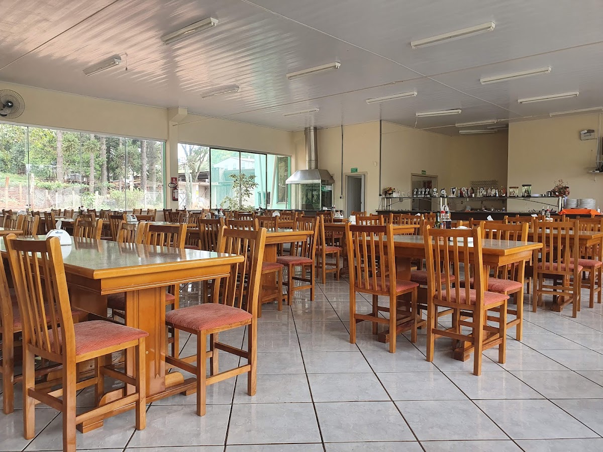 Irmãos De Paula Restaurante E Churrascaria
