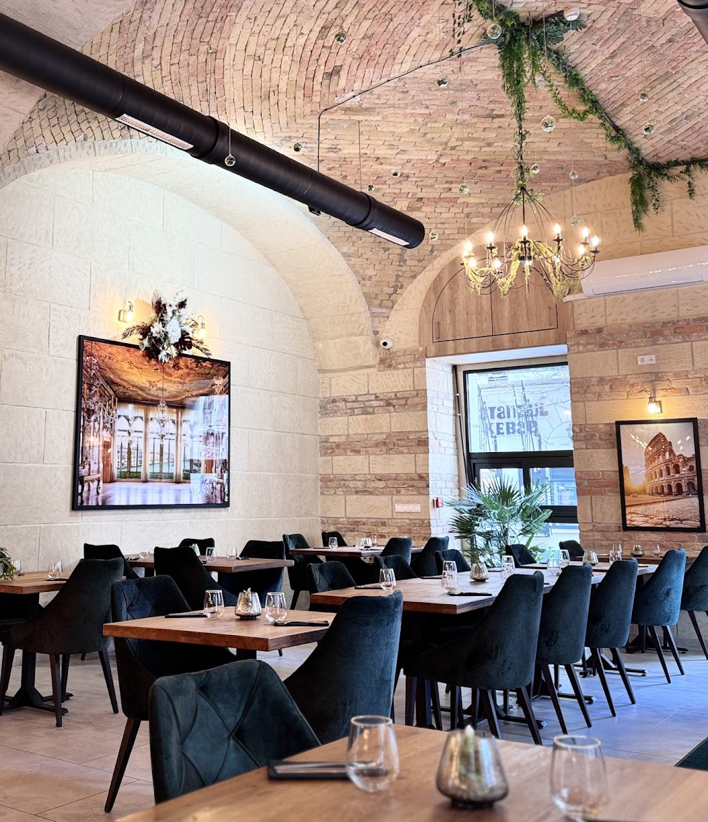 Istanbul Kebab A La Carte Budapest