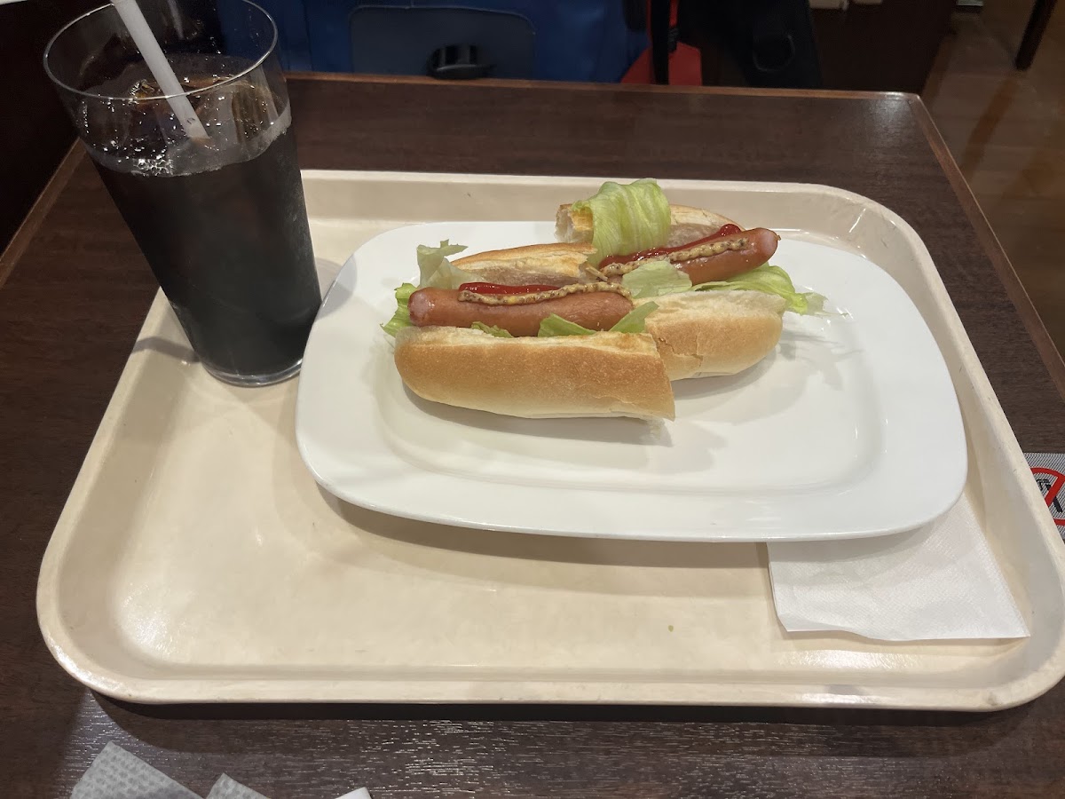 Italian Tomato Café Jr. - Totsuka Station West Entrance Photos 9