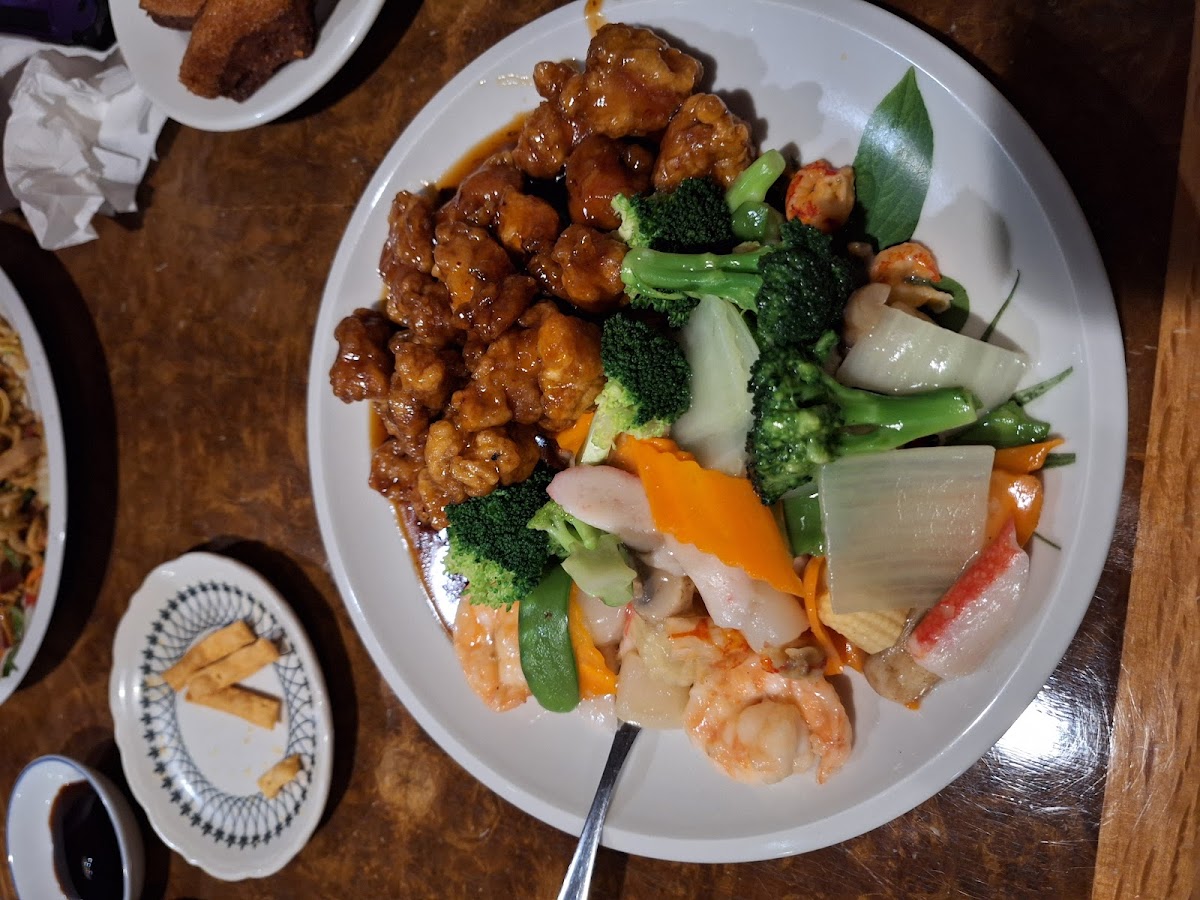 J & C Cuisine Photos 2