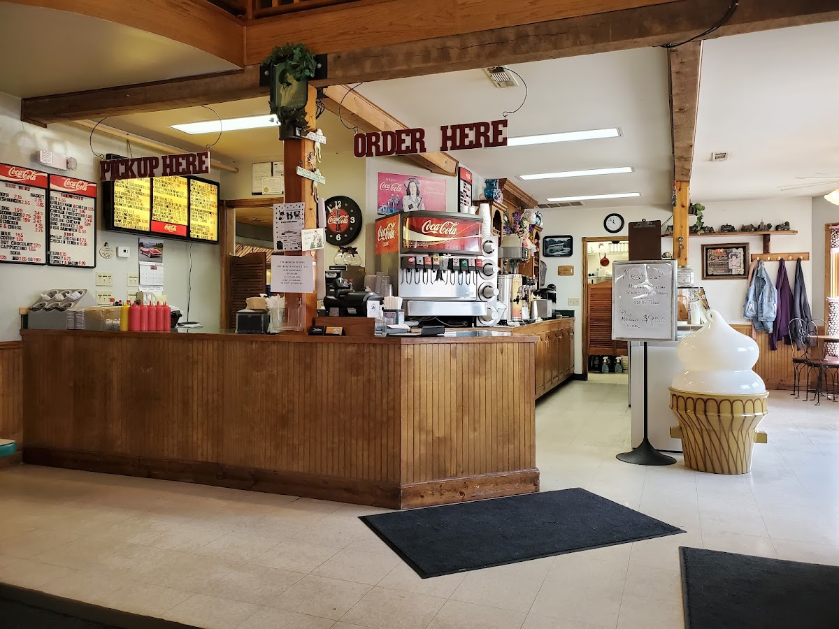 J J's Restaurant