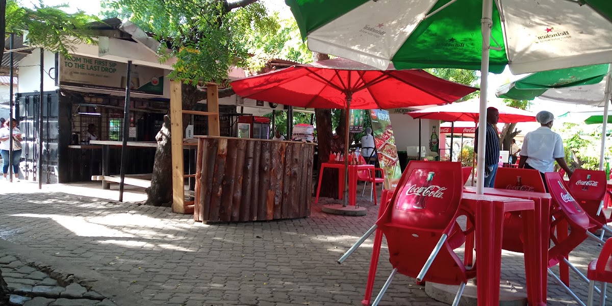 Jackie's Bar & Restaurant