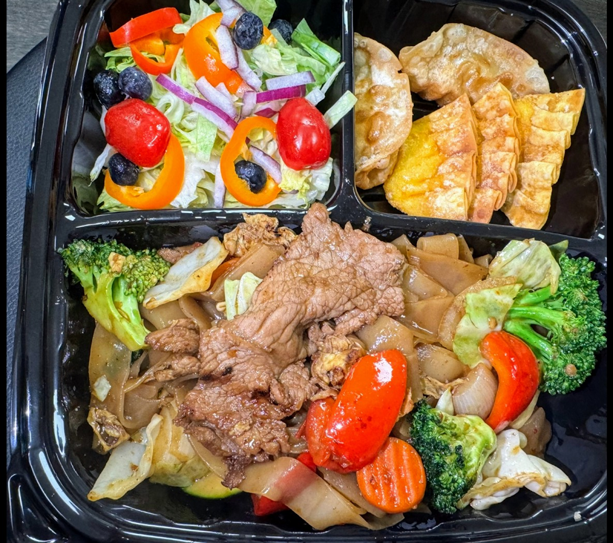 Jai Dee Thai Kitchen Photos 2
