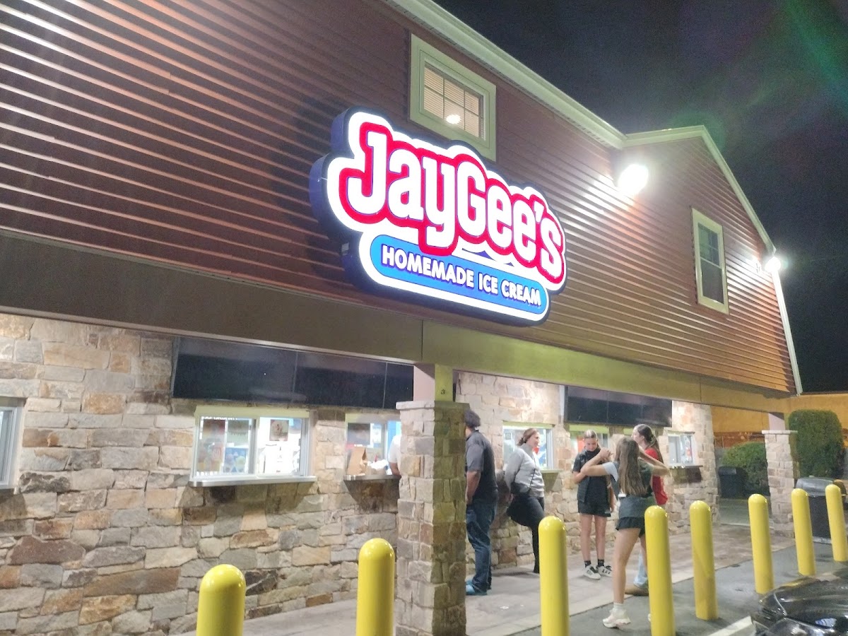 Jay Gee's Ice Cream And Fun Center