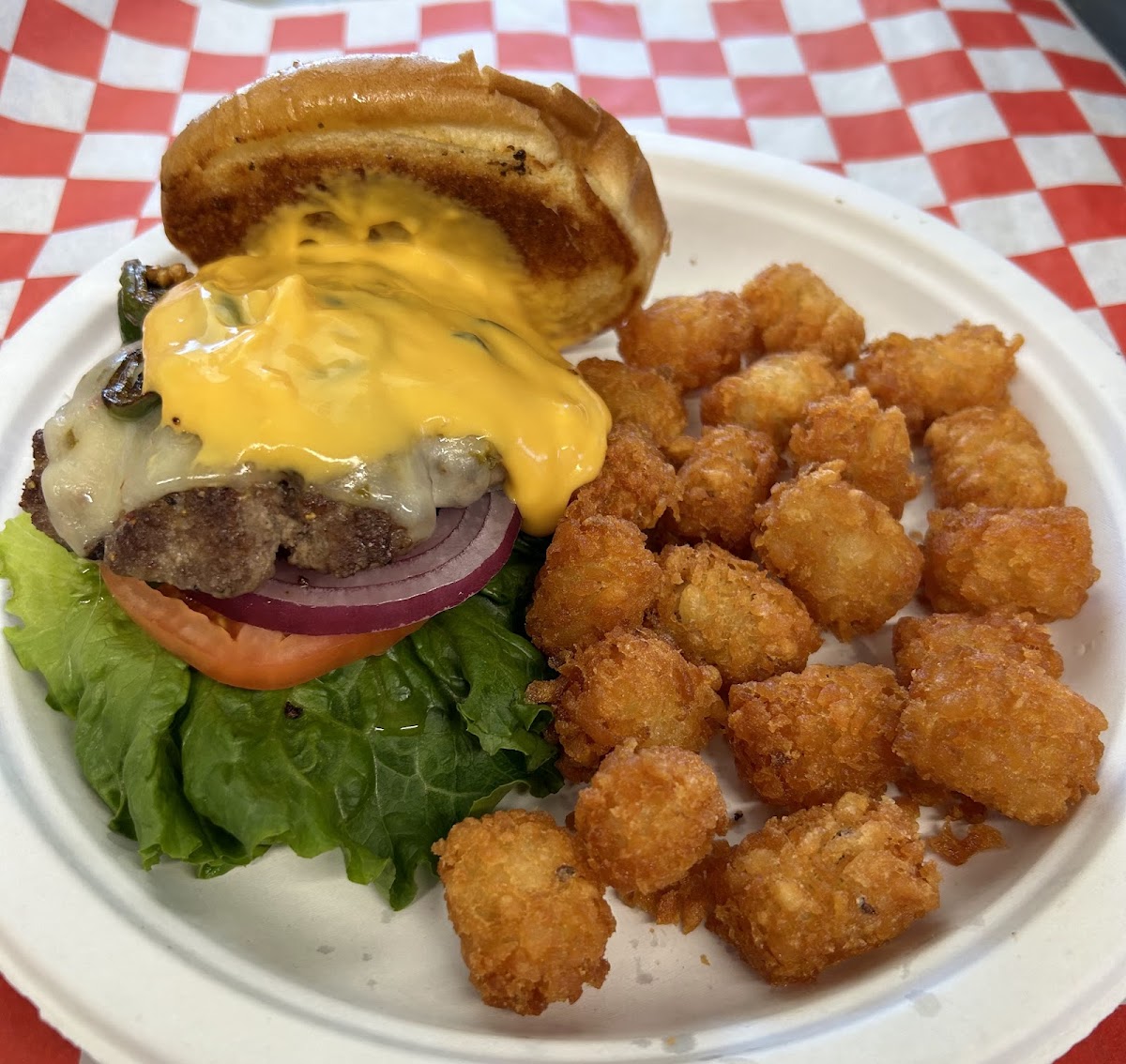 Jayla’S Bar & Grill Photos 2