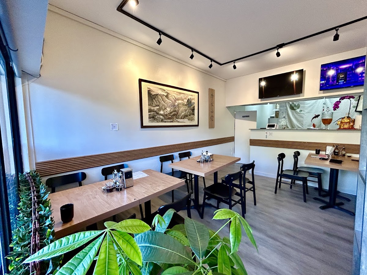 Jinwei Kitchen | Vancouver Restaurant