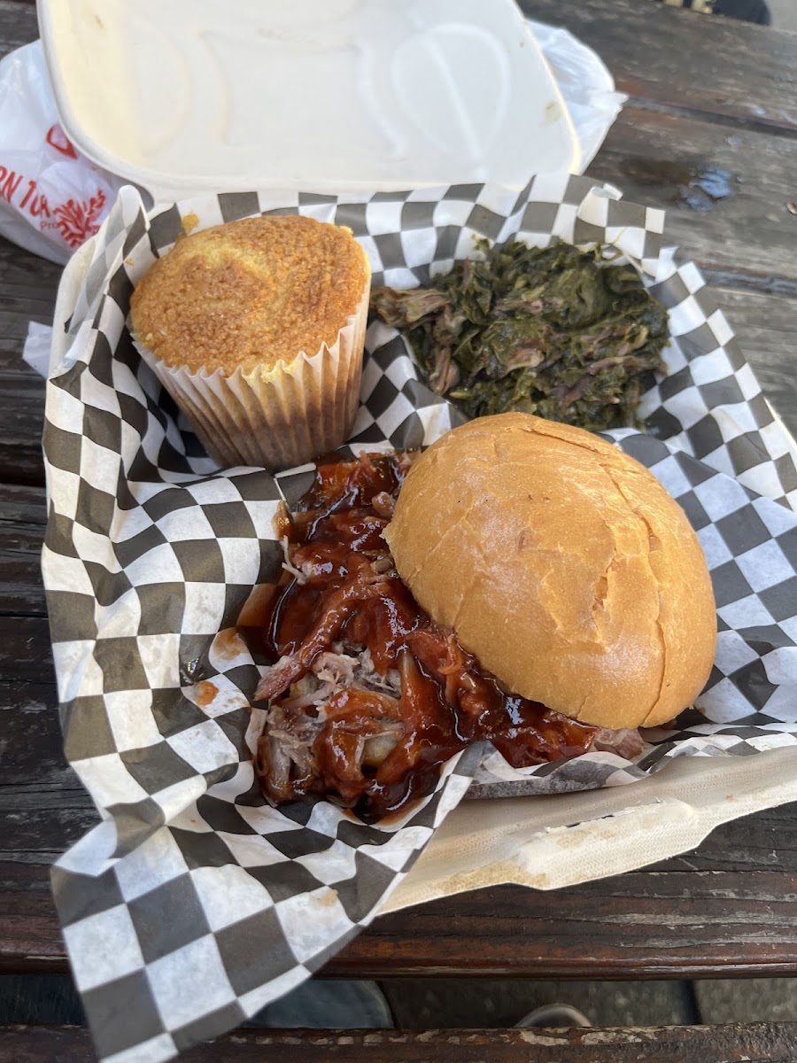 Jj's Louisiana Bbq Photos 9