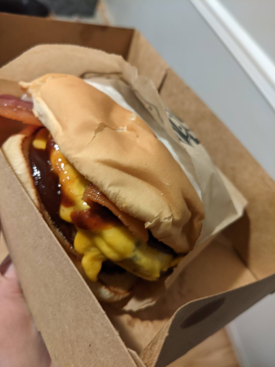 Joe's Burgers Photos 9