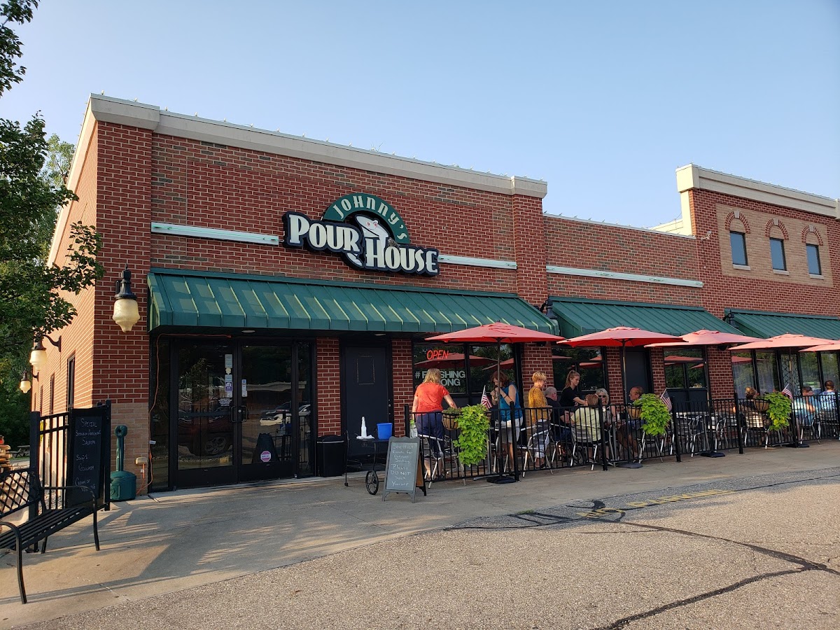 Johnny's Pour House