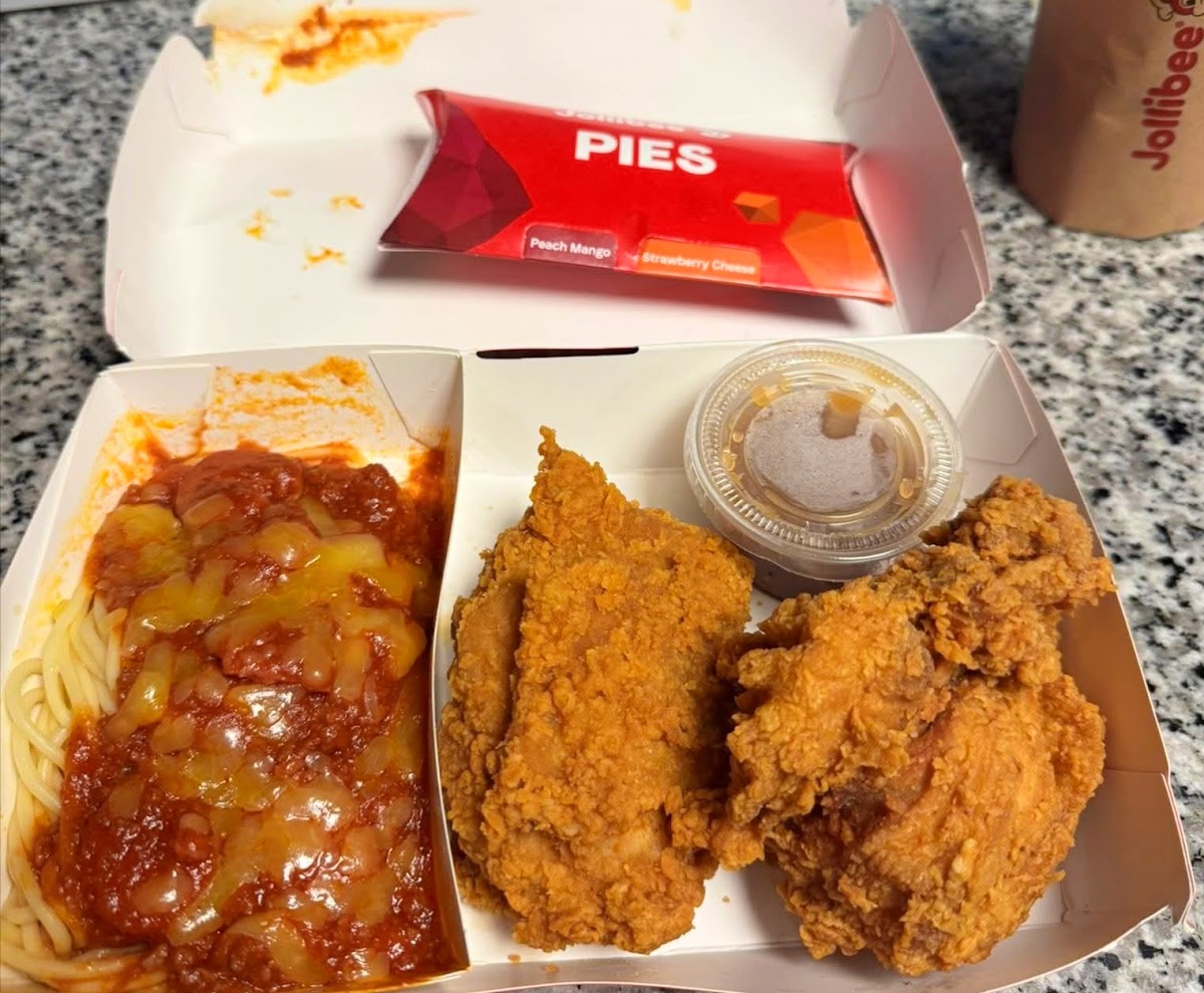 Jollibee Manar Mall Photos 2