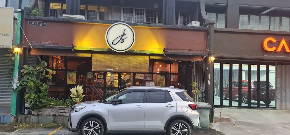J's Restaurant (Formerly Eat@j's)