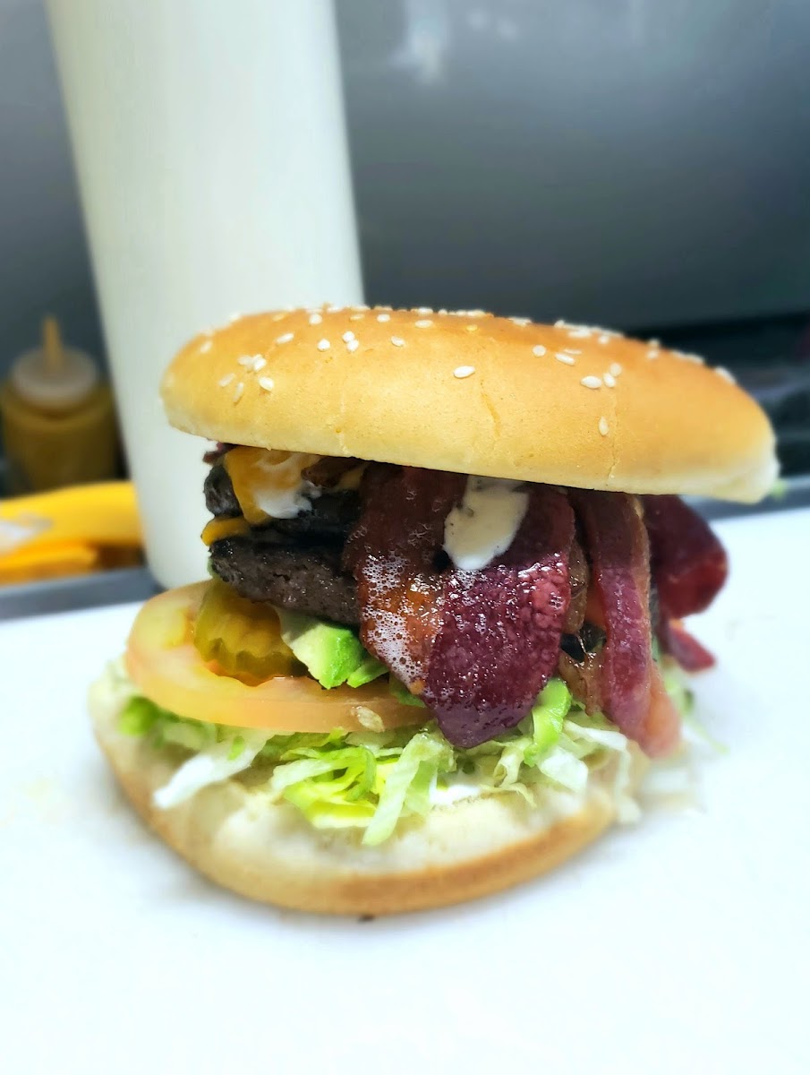 Juicy Burger Photos 9