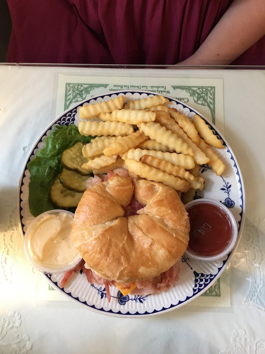 Just Divine Tea Room Photos 9