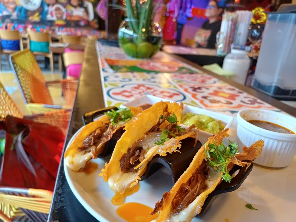 Kalin’S Real Mexican Food Cartago Photos 2