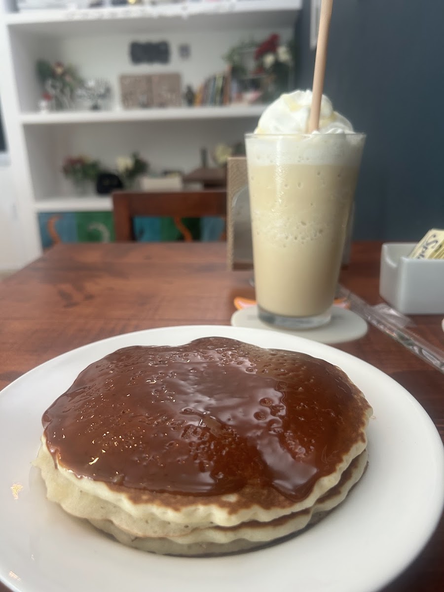 Katz Café Photos 2
