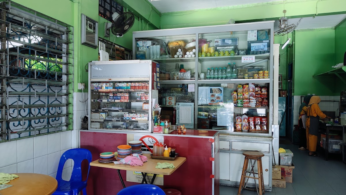 Kedai Kopi Baru Bar Lok Yuen 新巴樂园咖啡茶室 Photos 2