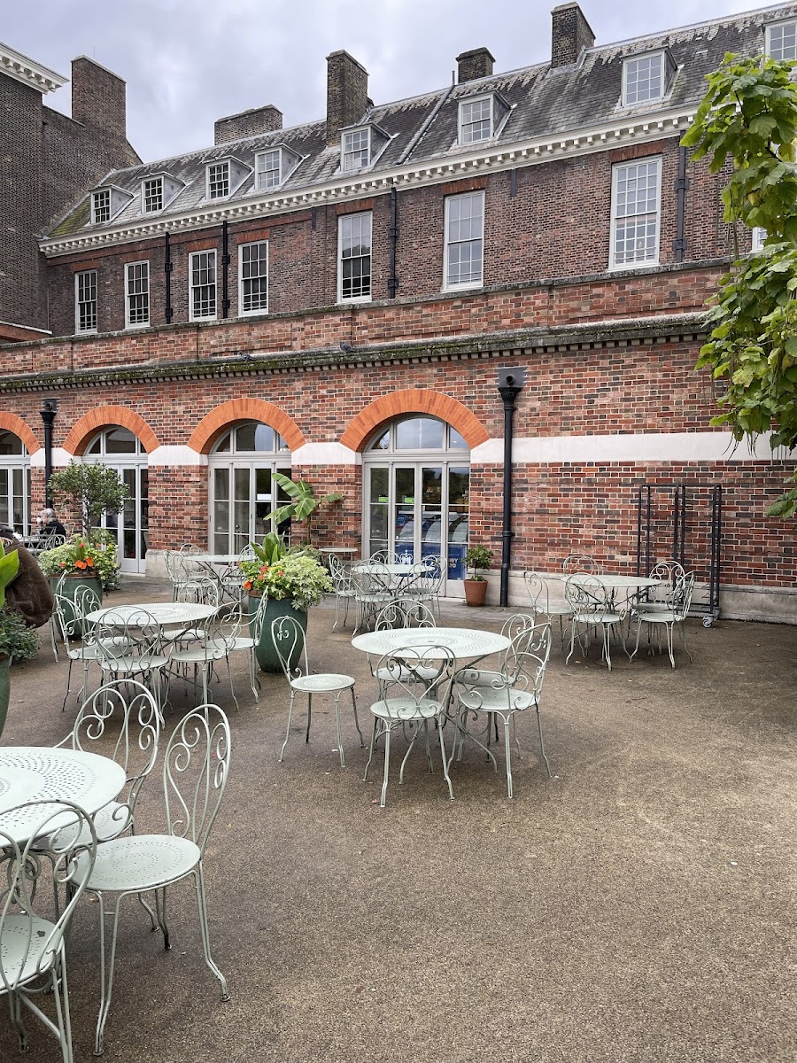 Kensington Palace Cafe