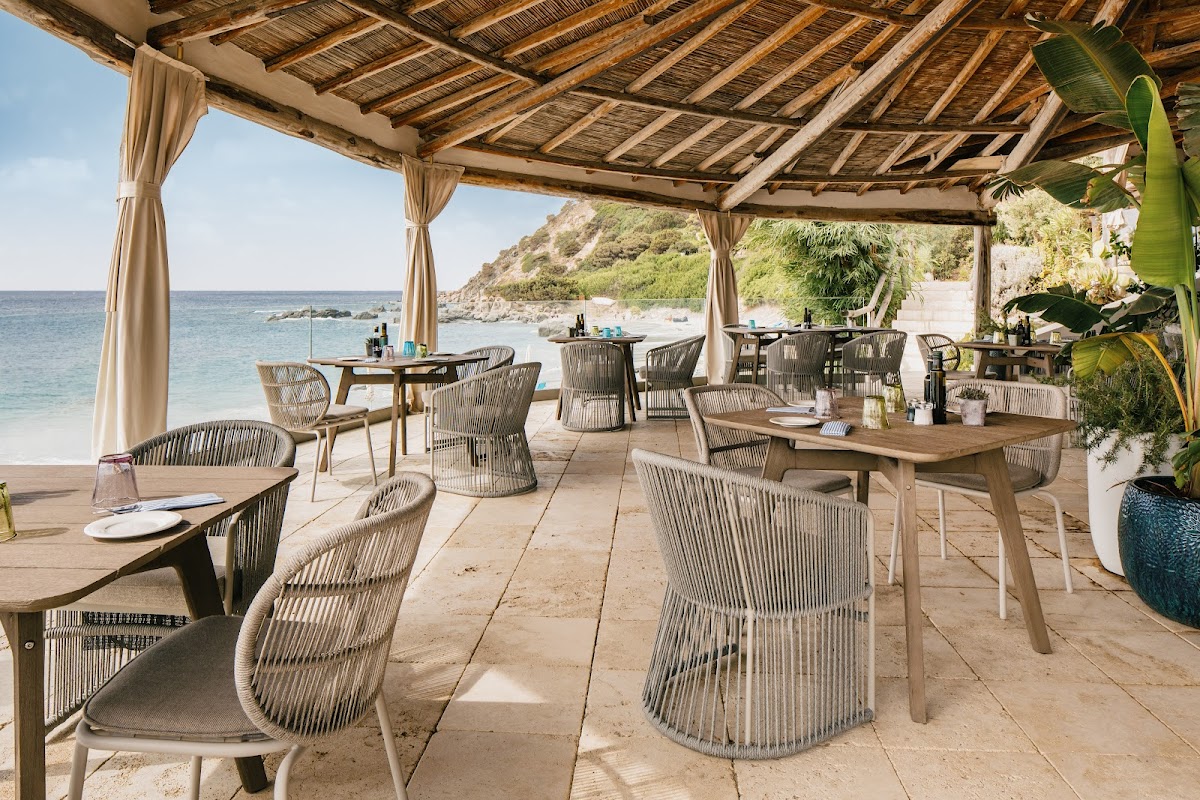 Kento Bay Restaurant