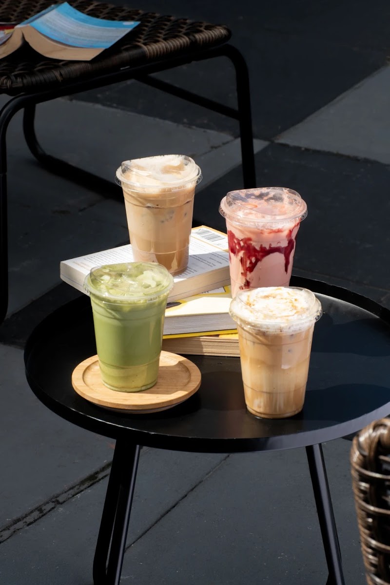 Kenzi Coffee & Tea Garden Photos 2