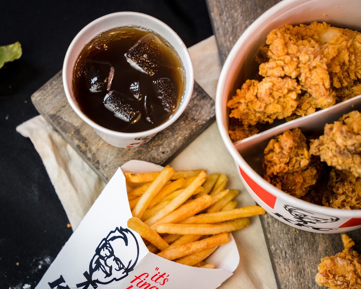 Kfc Béziers Polygone Photos 2