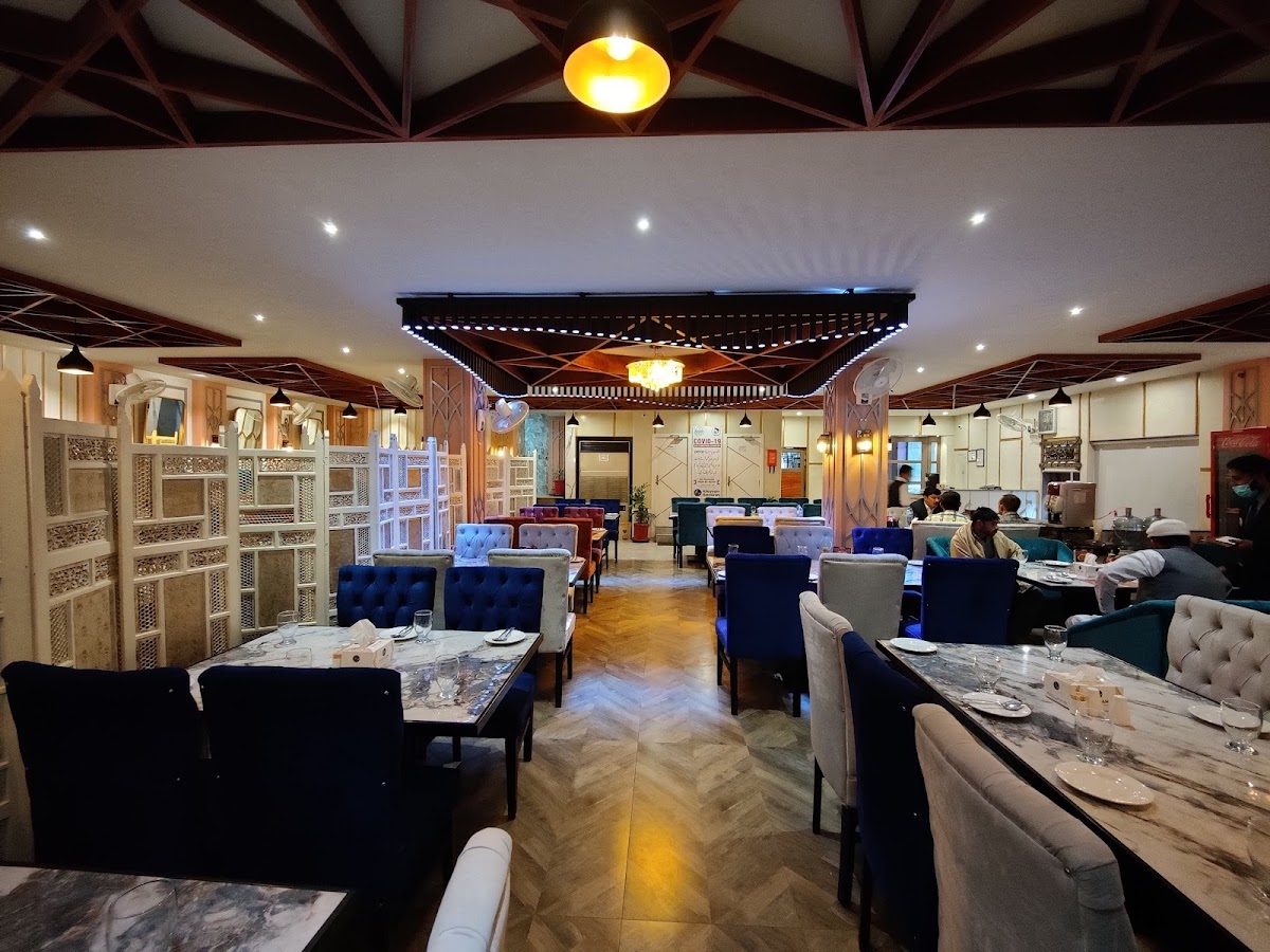 Khayyam Hotel & Restaurant