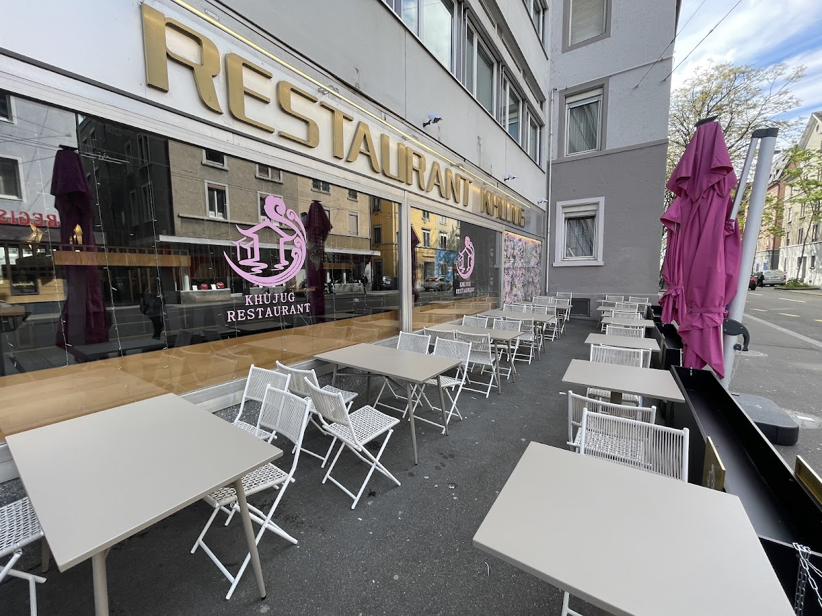 Khujug Restaurant