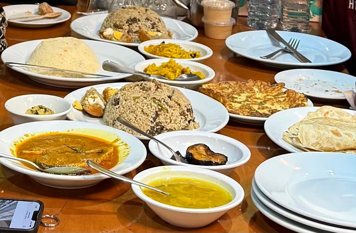 Khushboo Sweets And Restaurant Photos 2