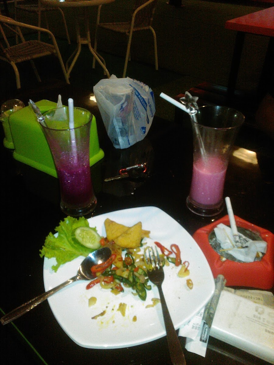 King Cafe Garut Photos 9