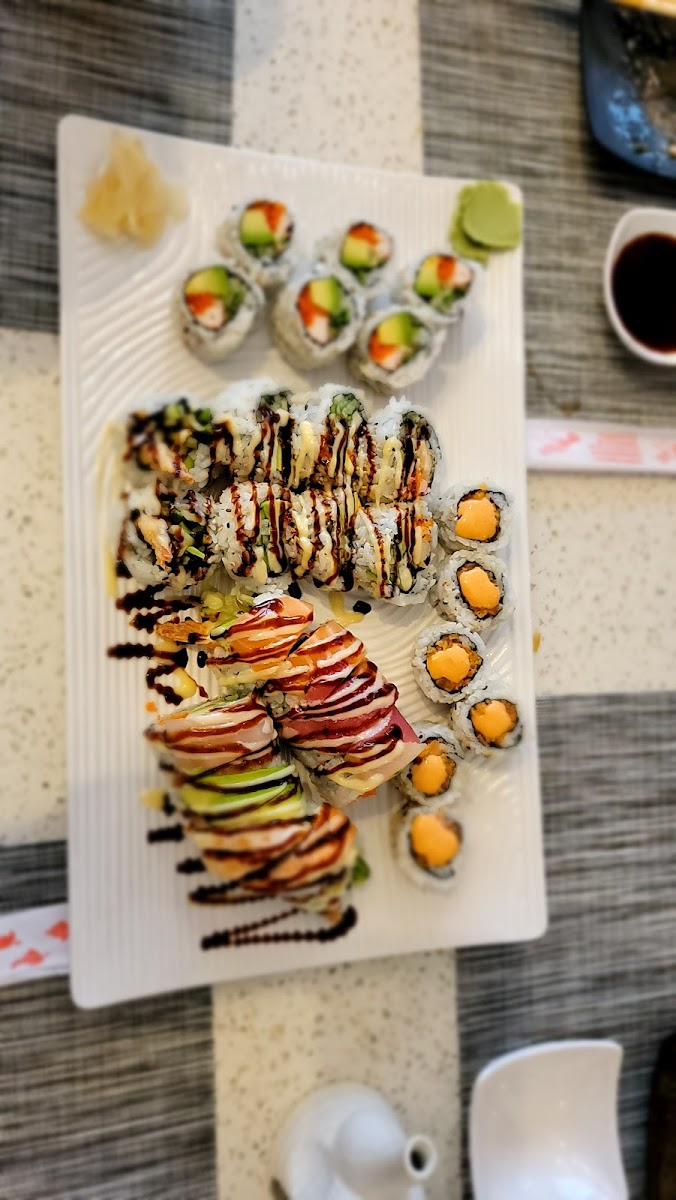 Kinja Sushi Photos 9